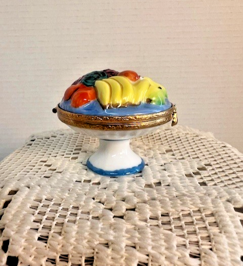 Limoges France Fruit Bowl Trinket Box | Hand Painted Porcelain