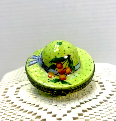 Limoges France Green Fruit Sun Bonnet Trinket Box Hand Painted Porcelain