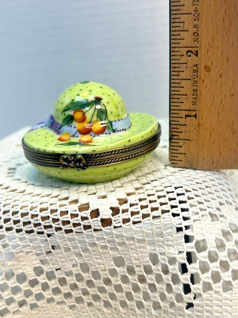 Limoges France Green Fruit Sun Bonnet Trinket Box Hand Painted Porcelain