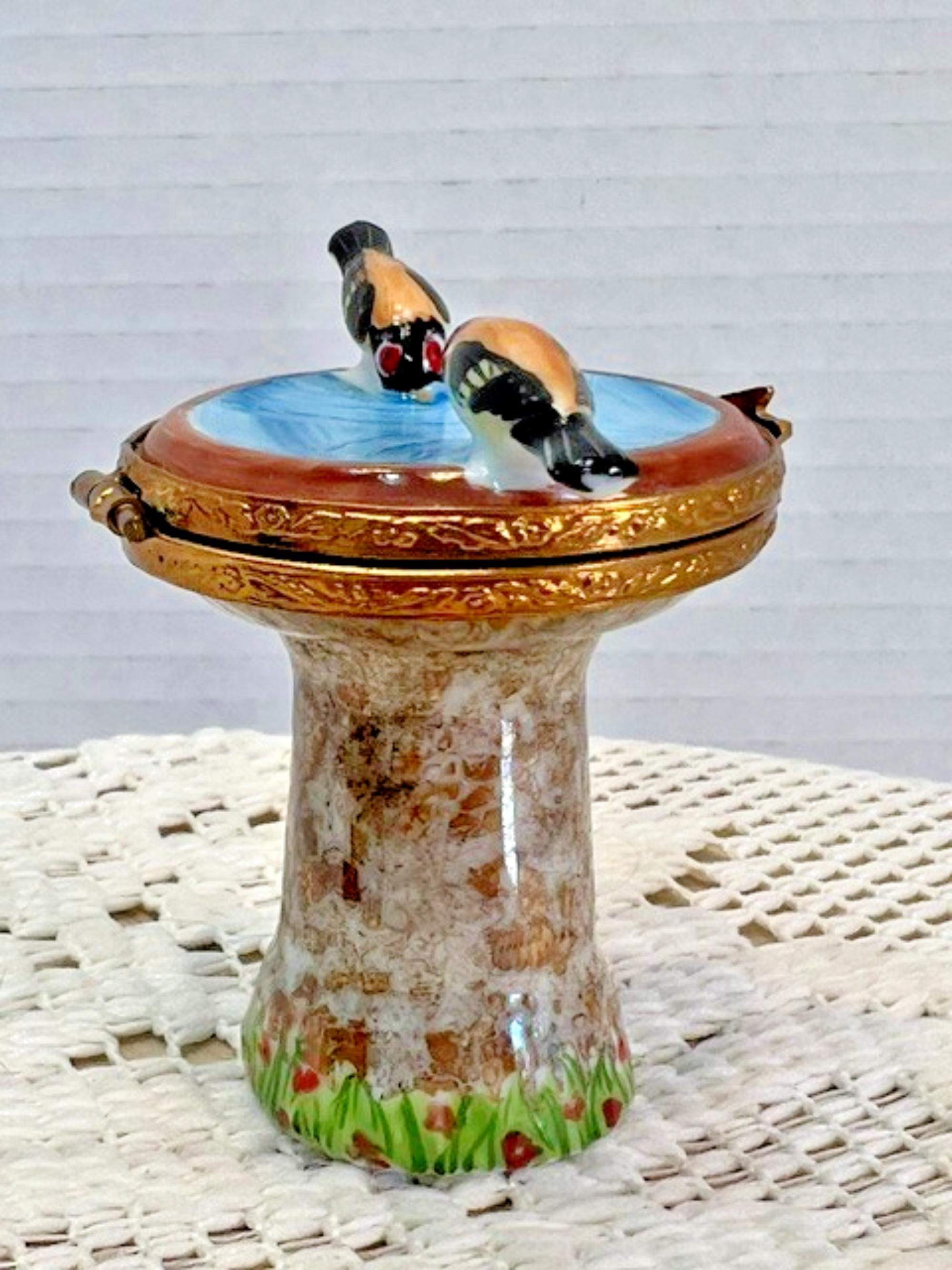 Limoges Birdbath Trinket Box