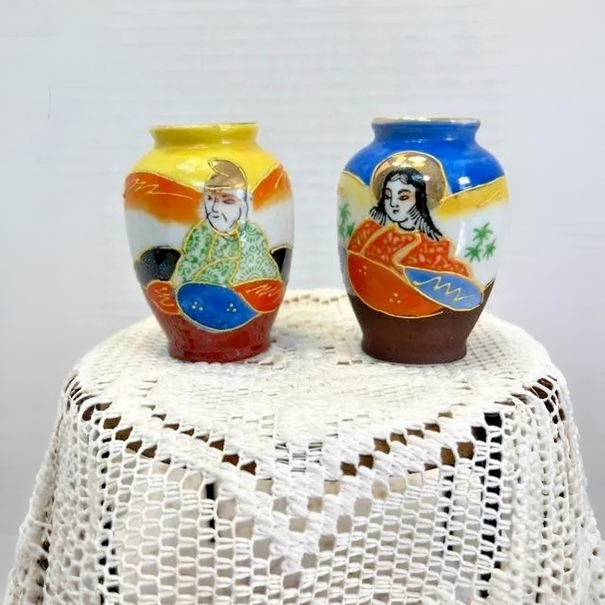 Miniature japanese vase duo, made in occupied japan