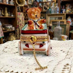 Rochard limoges teddy bear on wagon porcelain trinket box, peint main