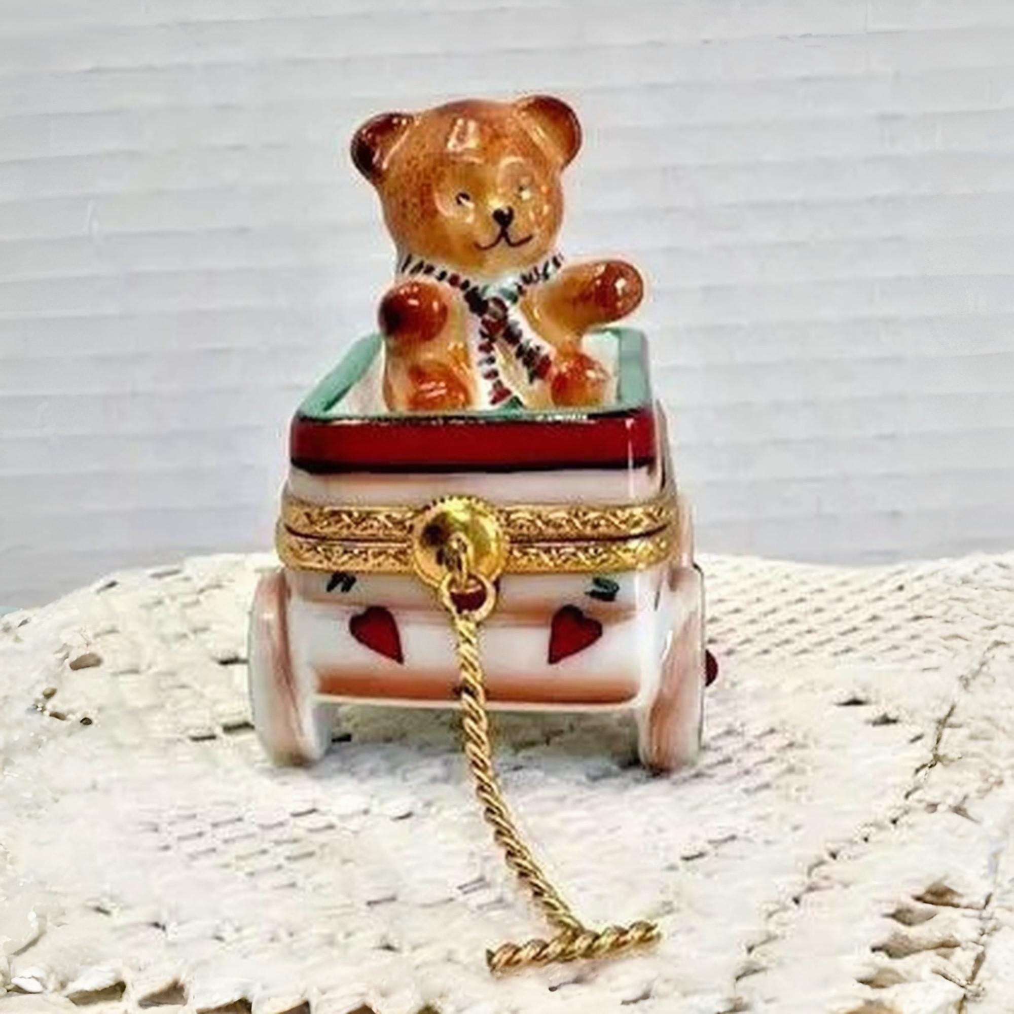 Rochard limoges teddy bear on wagon porcelain trinket box, peint main