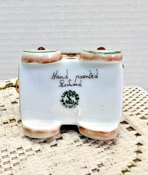 Rochard limoges teddy bear on wagon porcelain trinket box, peint main