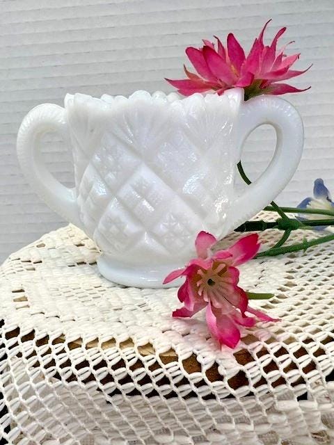 Vintage westmoreland thumbelina milk glass miniature creamer