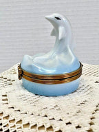 Limoges playful dolphin porcelain trinket box, peint main (retired)