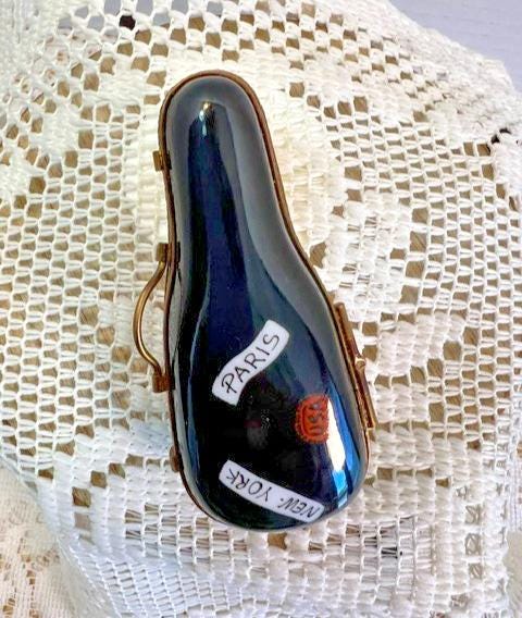 Limoges "violin and case" paris france marque deposee