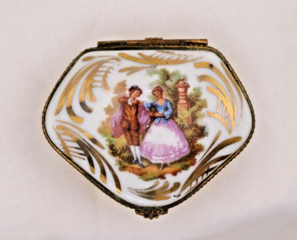 Vintage Limoges France Romantic Couple Trinket Box Hand Painted Porcelain