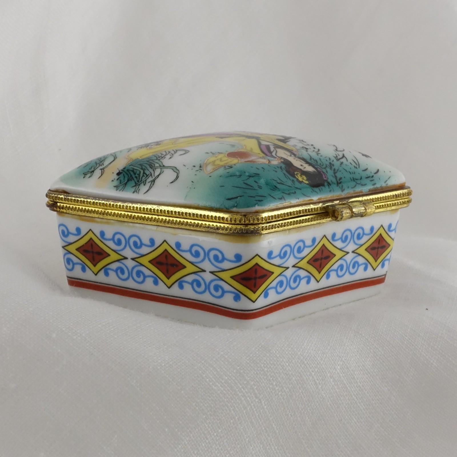 Limoges Style - Japanese Geisha Trinket Box Vintage Hand Painted Collectible