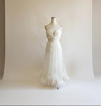 Nasty Gal Ivory Strapless Plunge Neck Tulle Dress