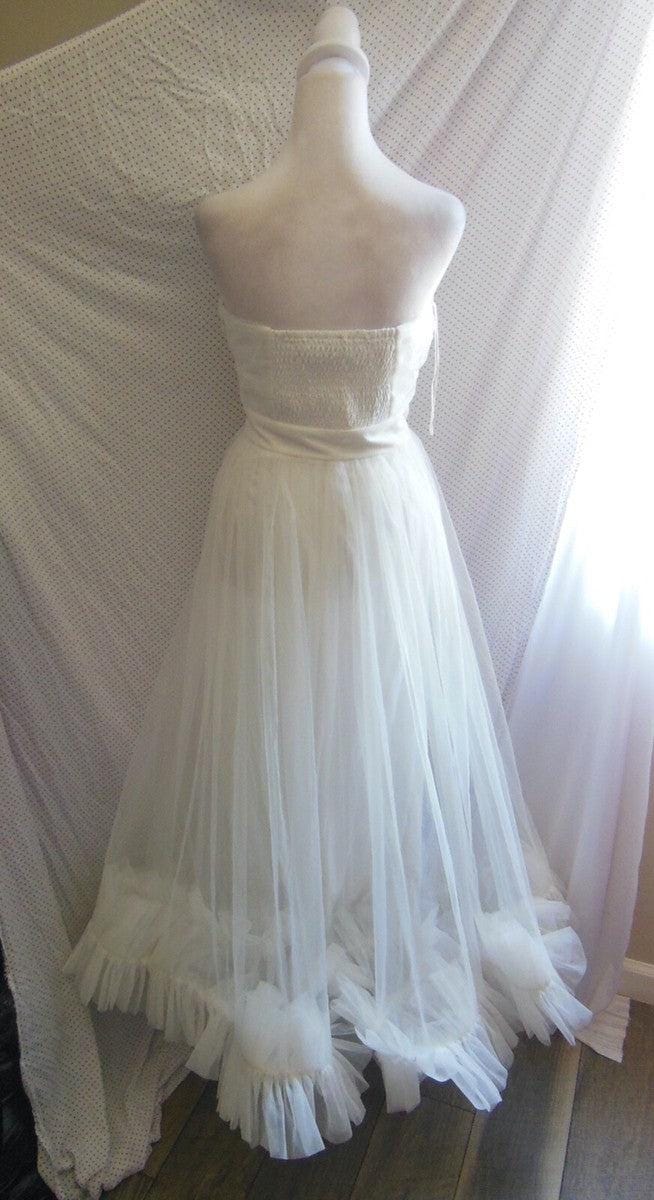 Nasty Gal Ivory Strapless Plunge Neck Tulle Dress
