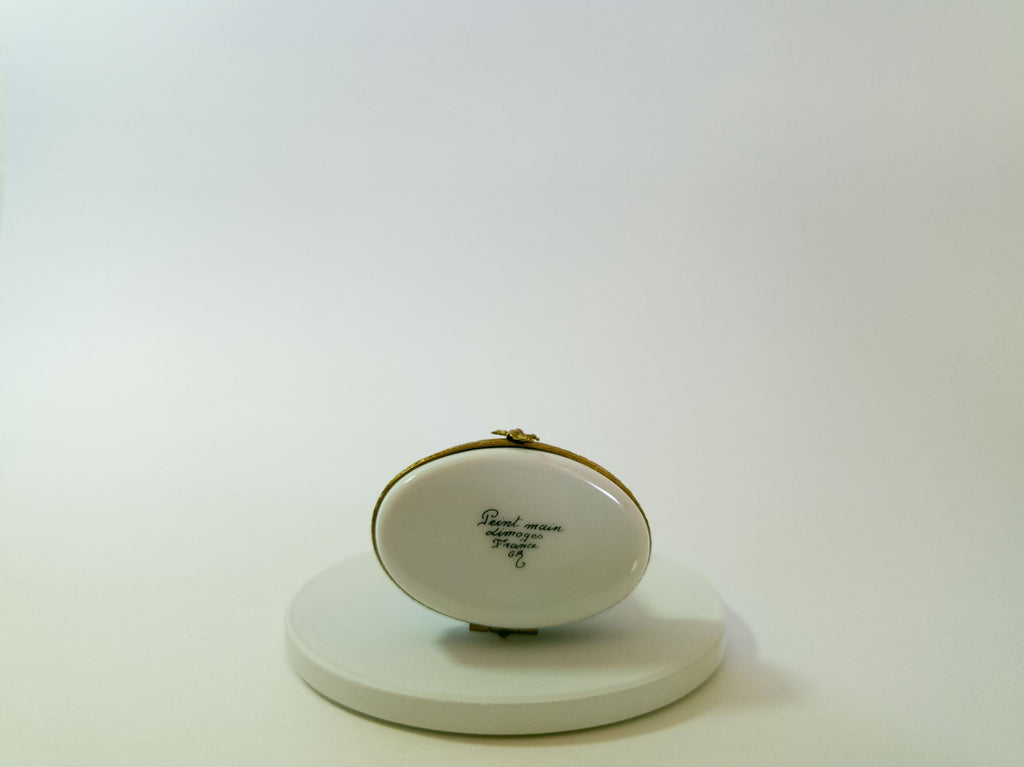 Angel with violin limoges