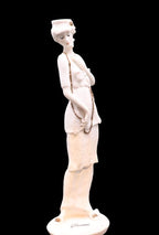 Giuseppe armani figurine: lady with gold necklace, 1987