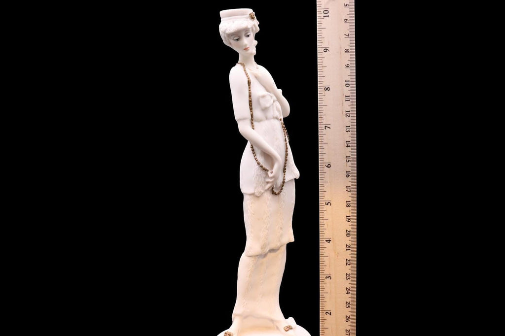 Giuseppe armani figurine: lady with gold necklace, 1987