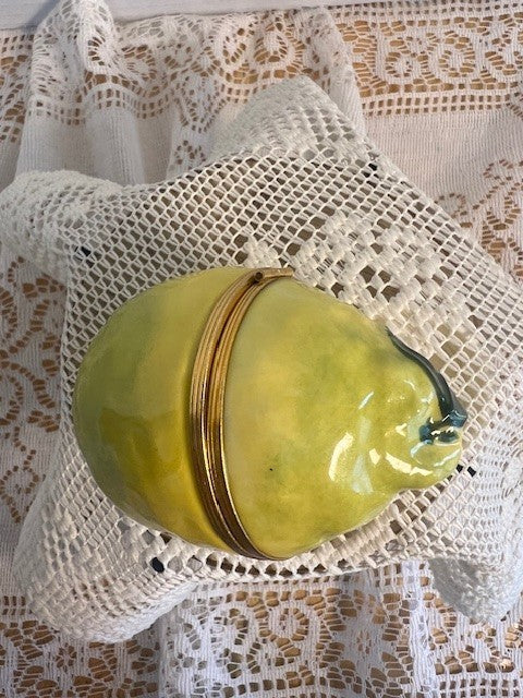 Vintage Tiffany and Co Limoges France Lemon Trinket Box