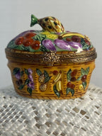 Limoges Fruit Basket Trinket Box Peint Main France
