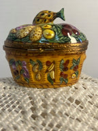 Limoges Fruit Basket Trinket Box Peint Main France