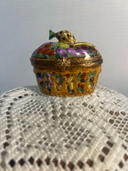 Limoges Fruit Basket Trinket Box Peint Main France