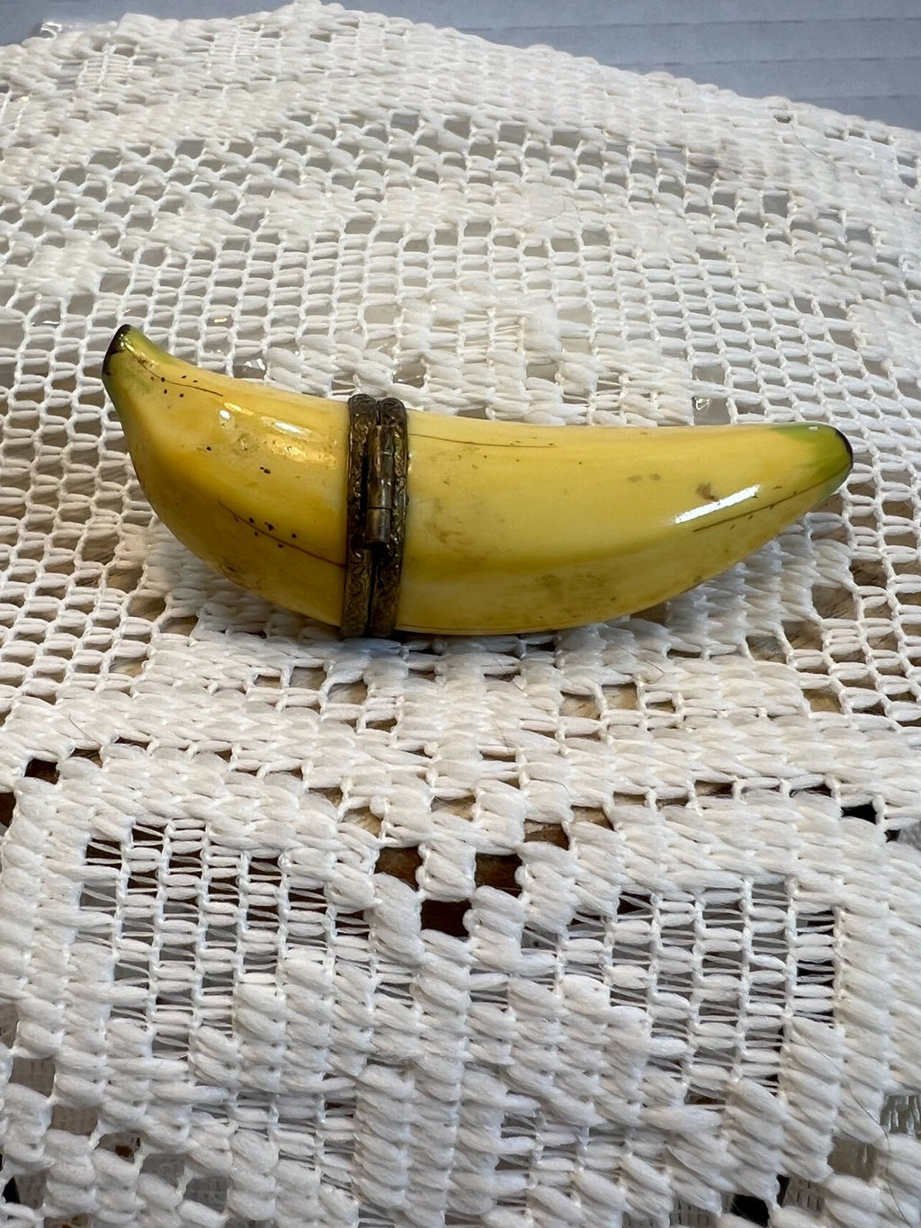 Limoges " Medium Banana" - Signed