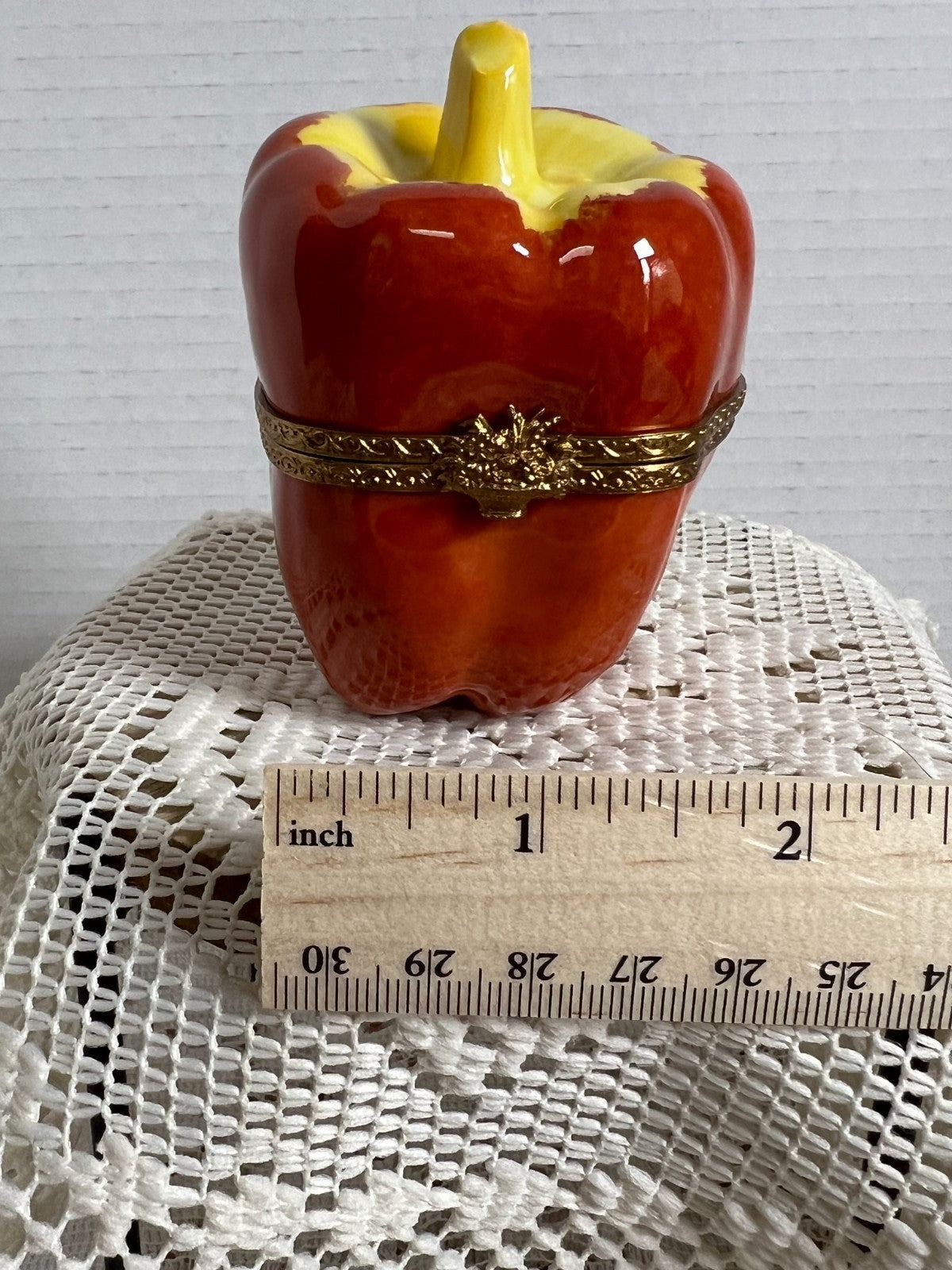 Limoges  Ripened Red Bell Pepper Trinket box - Eximious