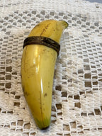 Limoges " Medium Banana" - Signed
