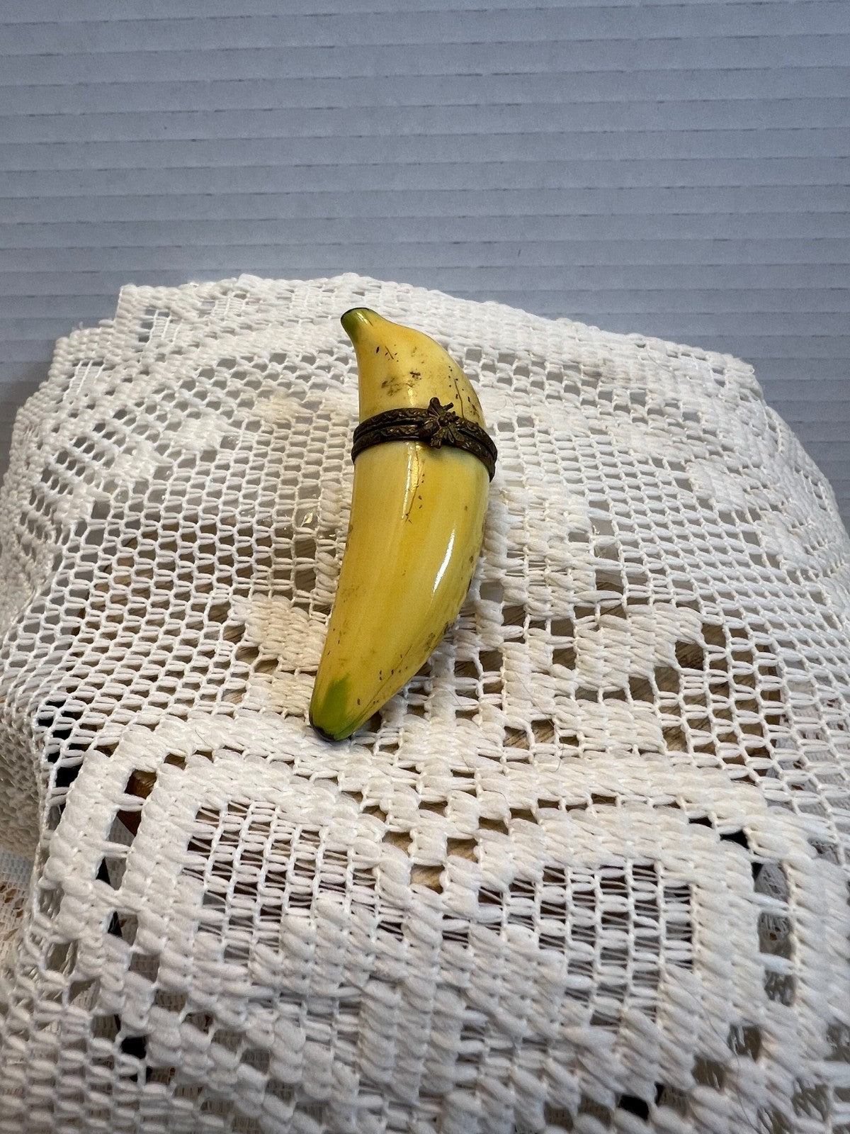 Limoges " Medium Banana" - Signed