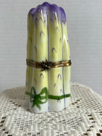Limoges Big bunch of Asparagus trinket box