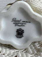 Limoges Big bunch of Asparagus trinket box
