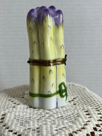 Limoges Big bunch of Asparagus trinket box