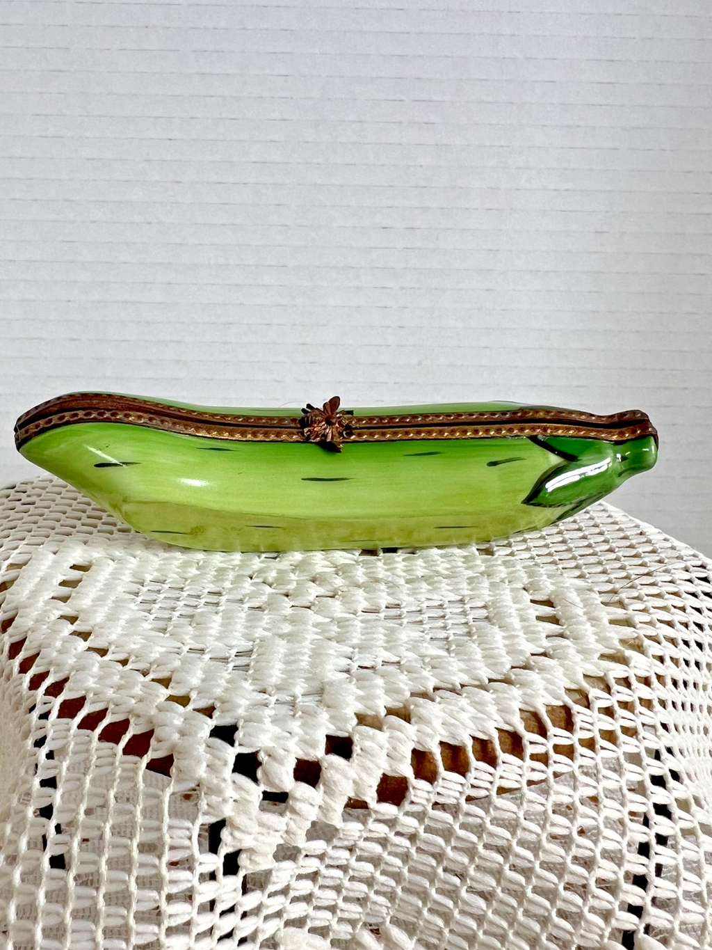 Limoges Trinket Box - Peas in a Pod