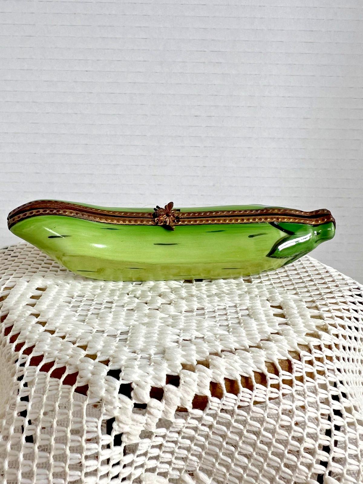 Limoges Trinket Box - Peas in a Pod