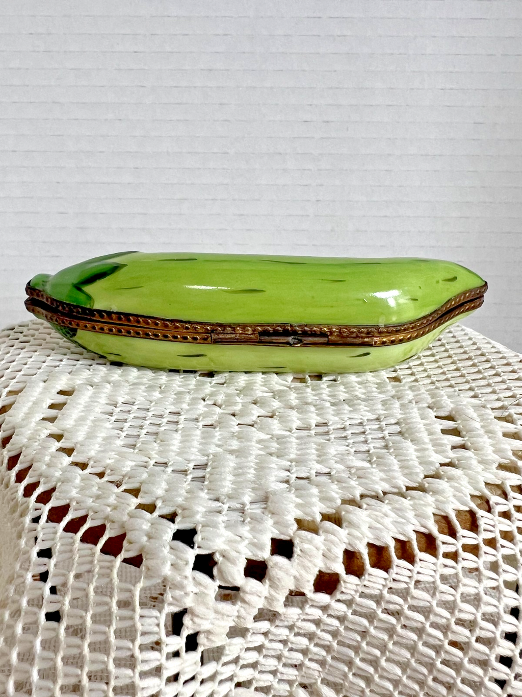 Limoges Trinket Box - Peas in a Pod