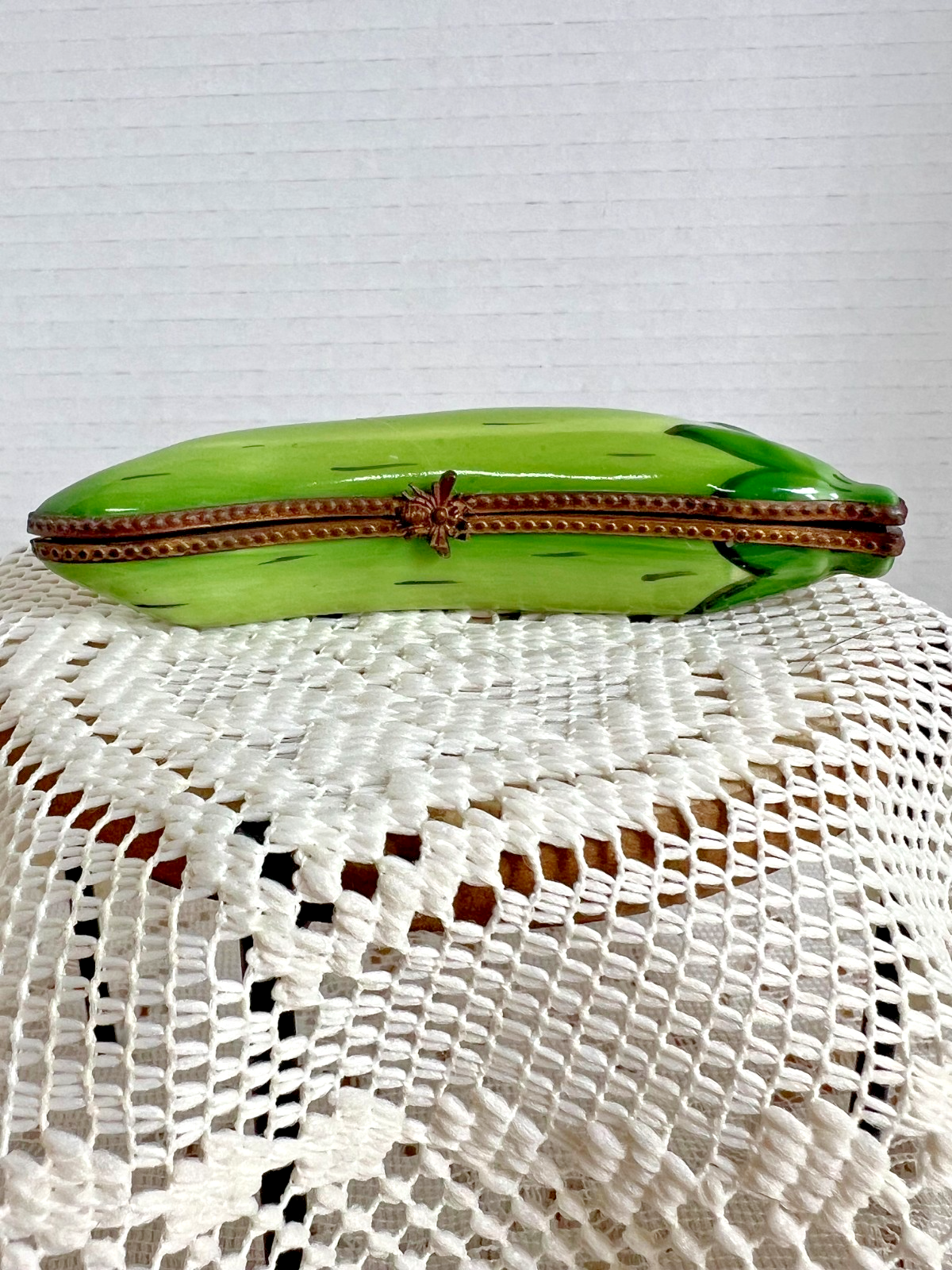 Limoges Trinket Box - Peas in a Pod