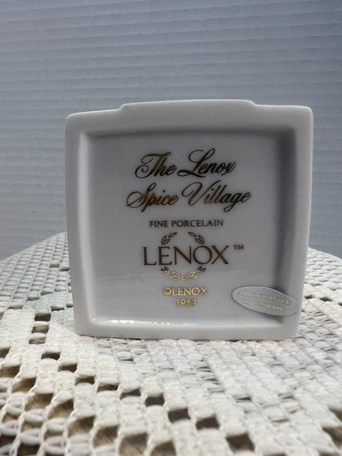 Lenox Spice Village "Tarragon" - no chips, Darling