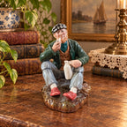 Royal Doulton The Wayfarer HN 2362 porcelain figurine, English character collectible, seated pipe smoker
