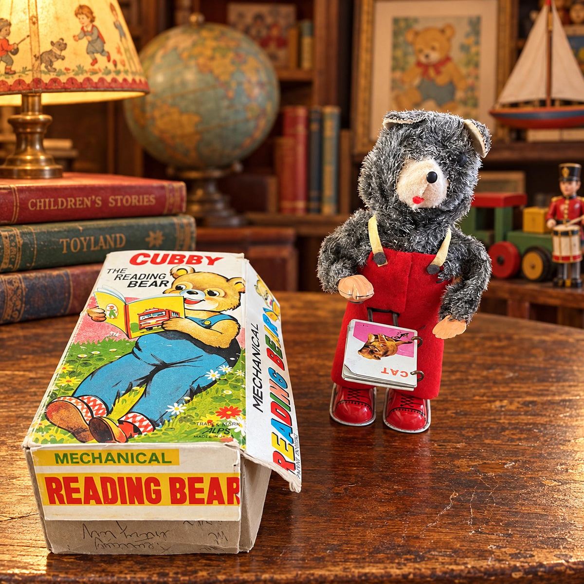 Alps Cubby the Reading Bear