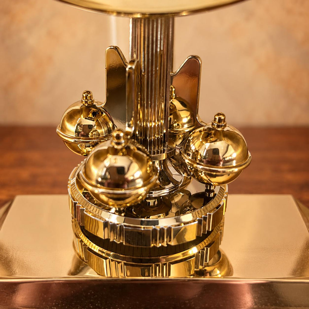 Seiko quartz anniversary mantel clock with gold-tone arch