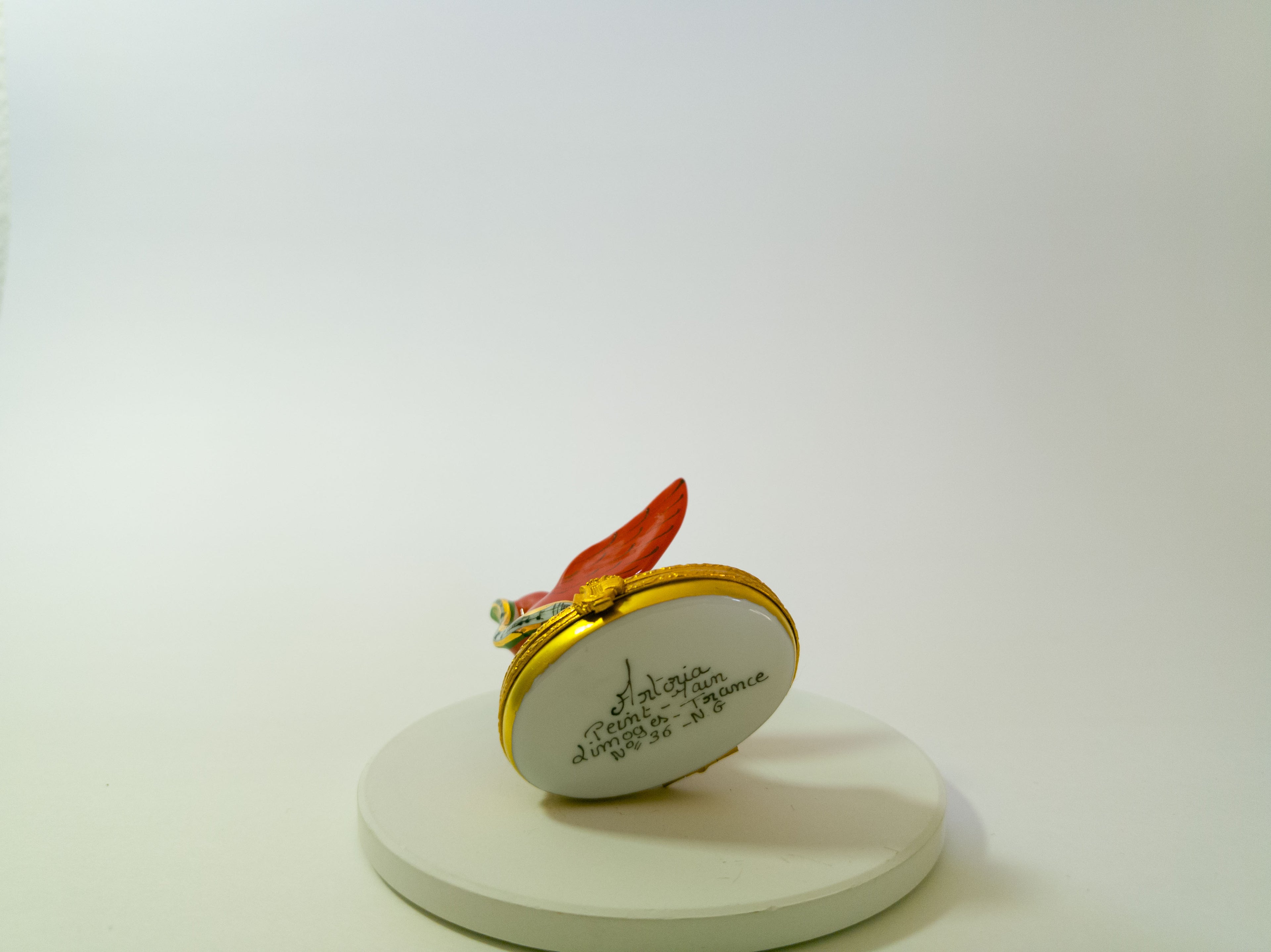 Artoria Four Calling Birds Limoges - LADYBIRD LAUGH