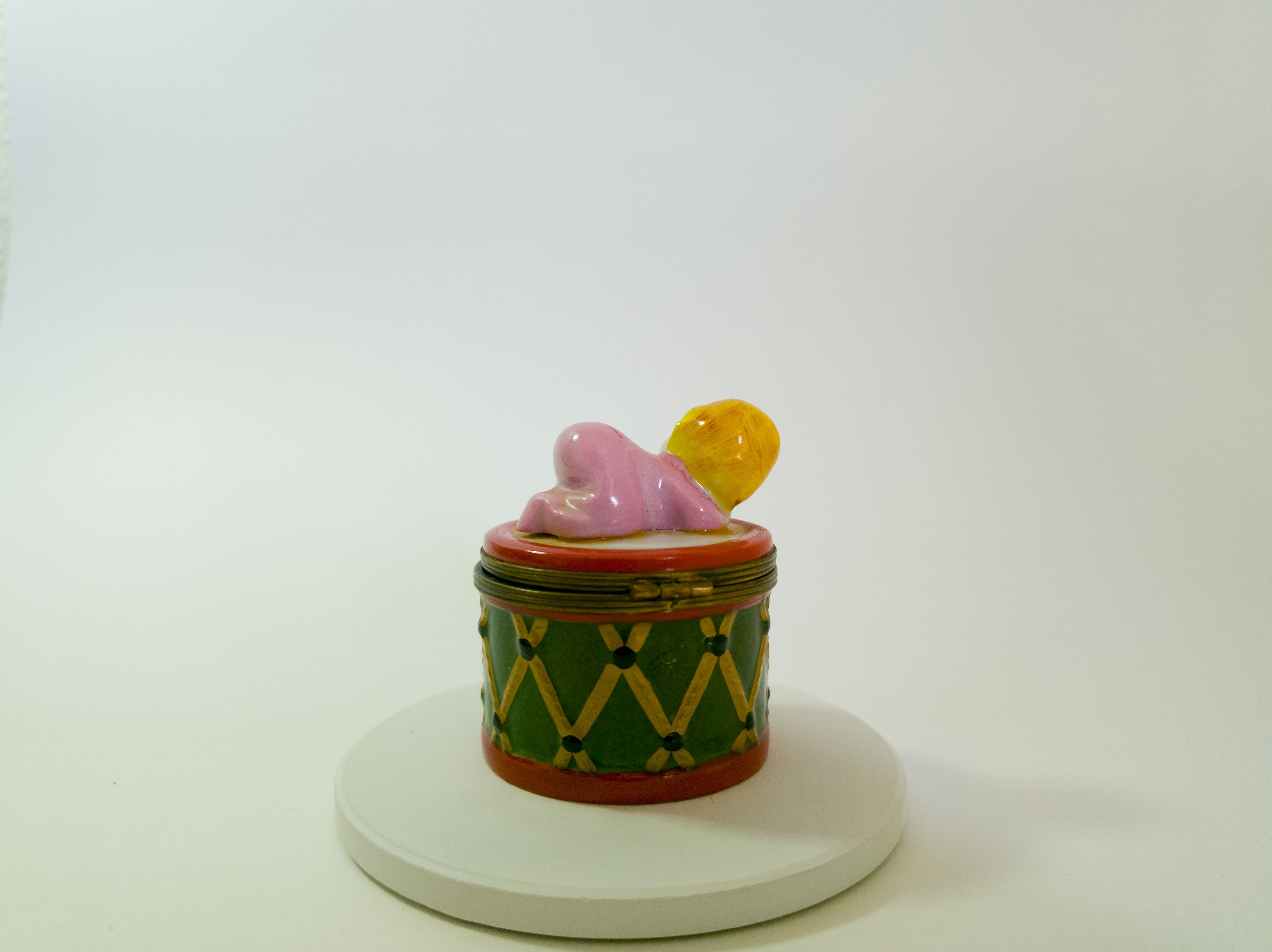 Baby Girl on Drum Limoges - LADYBIRD LAUGH