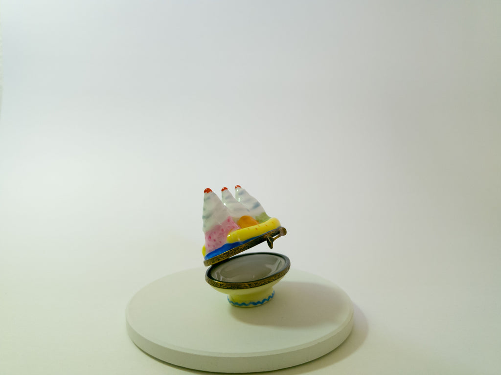Banana Split Limoges - LADYBIRD LAUGH