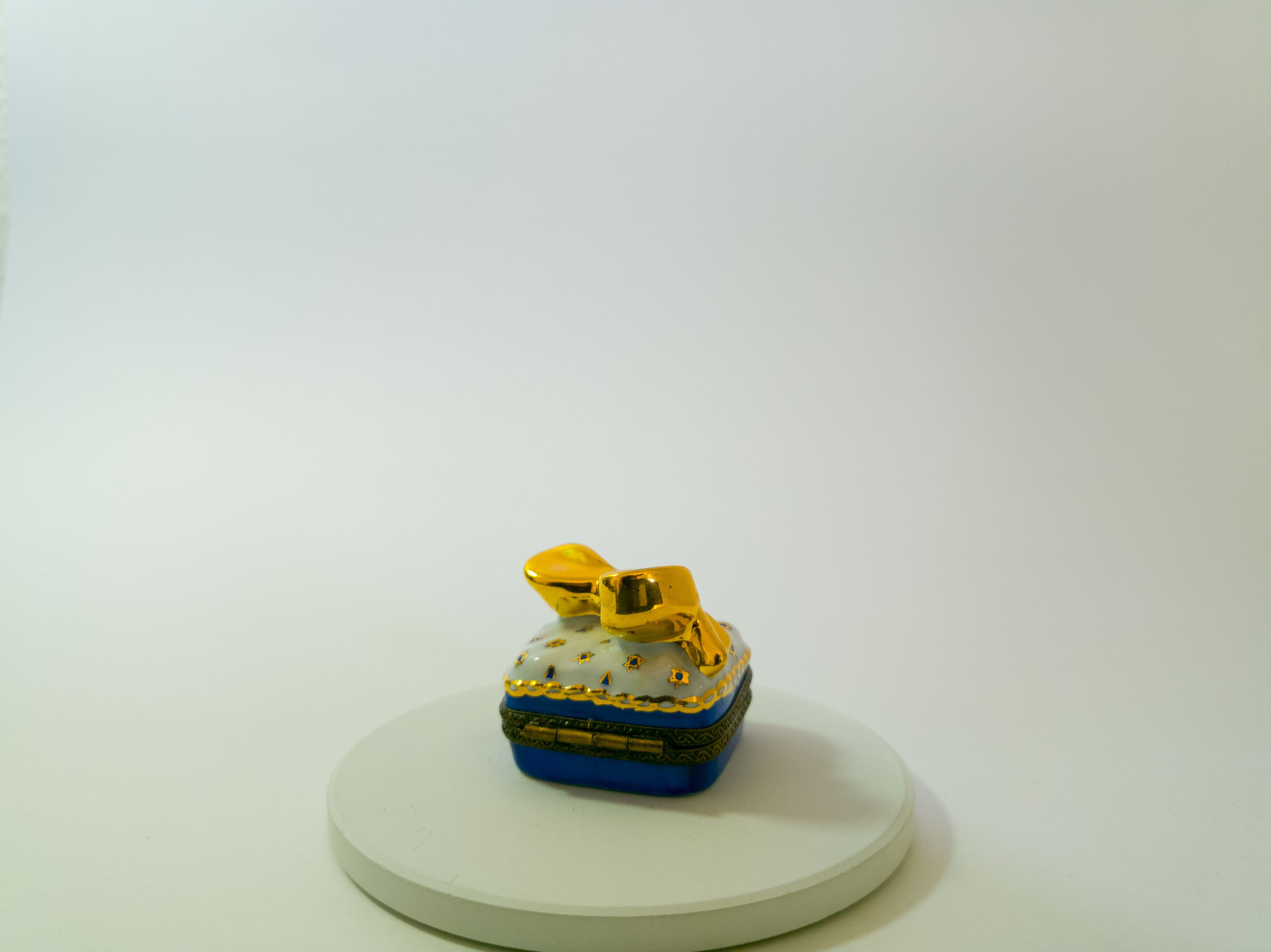 Blue and Gold Star of David Gift Limoges - LADYBIRD LAUGH
