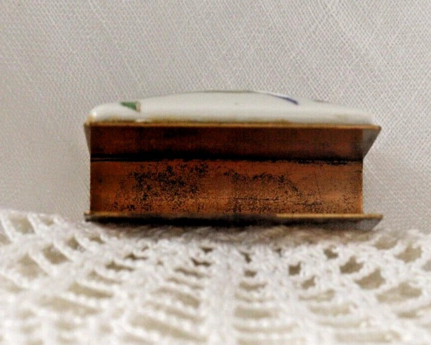 Elegant Japanese Match Book Cover - LADYBIRD LAUGH