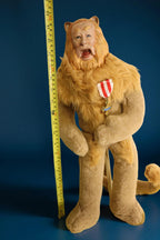Franklin Mint Wizard of Oz Cowardly Lion - LADYBIRD LAUGH