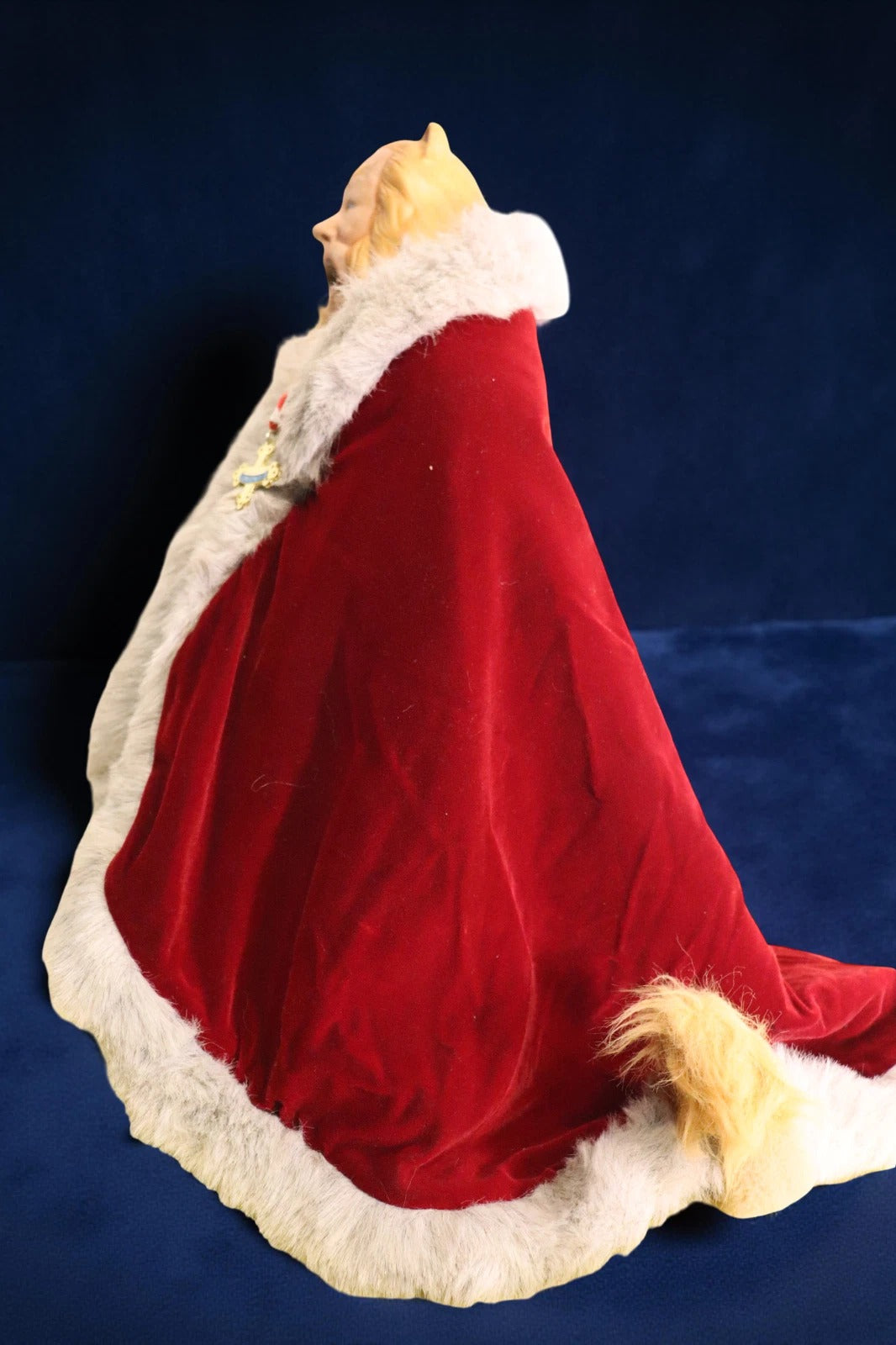 Franklin Mint Wizard of Oz Cowardly Lion - LADYBIRD LAUGH