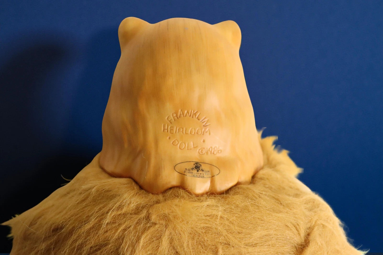 Franklin Mint Wizard of Oz Cowardly Lion - LADYBIRD LAUGH