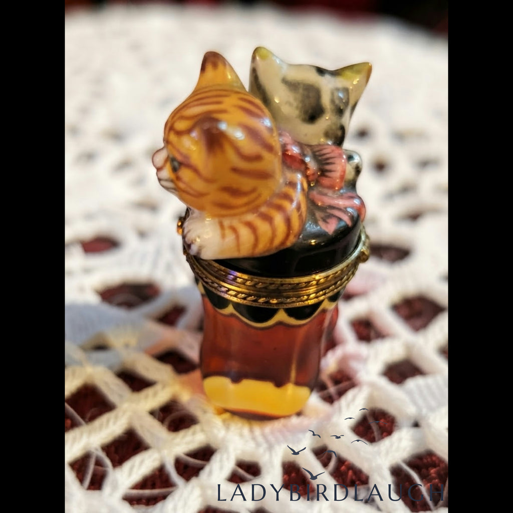 Hand-Painted Limoges Kittens in Christmas Stocking Porcelain Trinket Box