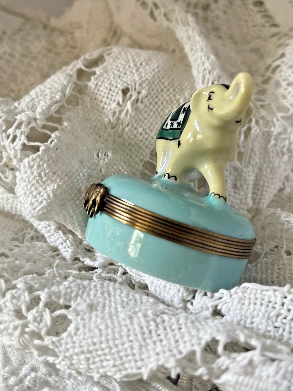 Limoges Castel France Trinket Box – "Gambler" Elephant in Green Garb - LADYBIRD LAUGH